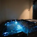 Διαμέρισμα La - Jacuzzi - Hammam *