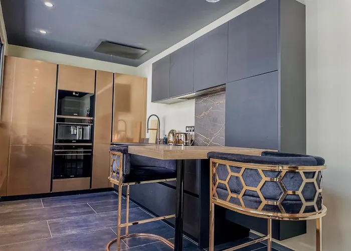 La - Jacuzzi - Hammam גרנובל